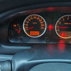 Nissan Almera 2006-thumb-6