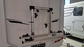 ΗΛΕΚΤΡΙΚΑ ρυθμιζόμενη σχάρα 2 ποδηλάτων BR-Systems Bike-Lift