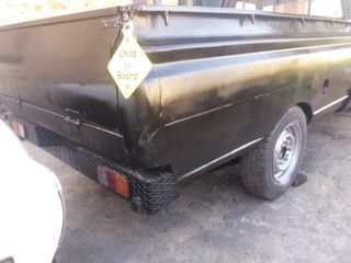 Nissan PickUp 1986 720-thumb-2