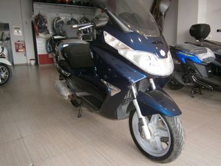 Piaggio X 8 2008-thumb-2