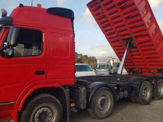 Ανατροπή Volvo 2008 FM440 8X4-thumb-31
