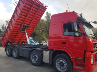 Ανατροπή Volvo 2008 FM440 8X4-thumb-33
