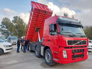 Ανατροπή Volvo 2008 FM440 8X4-thumb-2