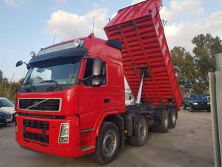 Ανατροπή Volvo 2008 FM440 8X4-thumb-3