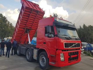 Ανατροπή Volvo 2008 FM440 8X4-thumb-8