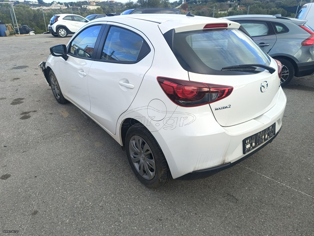 Mazda 2 '23 1.5 SKYACTIV 90hp