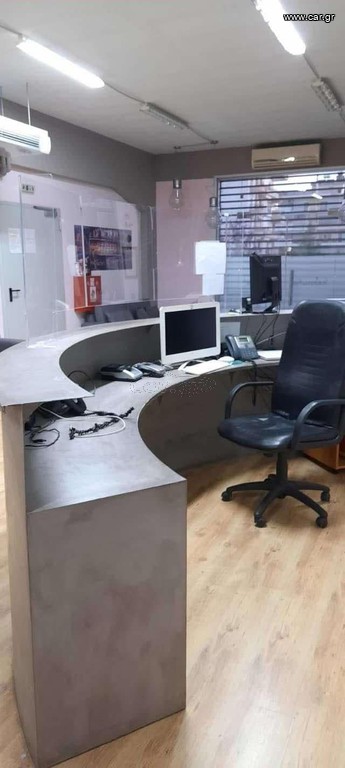 Έπιπλο γραμματείας