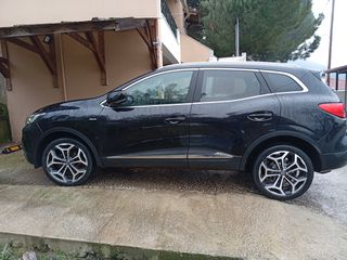 Renault Kadjar 2017 BOSE EDITION  AUTO PANORAMA 19'' WHEELS