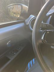 Volkswagen Up 2015