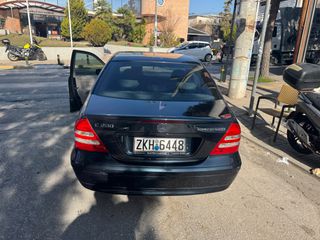 Mercedes-Benz C 200 2004 1.8 Classic-thumb-4