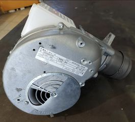 Λέβητας Thermostahl 30000 EN35 & Καυστήρας πετρελαίου Riello 40G5x στην κούτα τους αχρησιμοποίητα