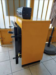 Λέβητας Thermostahl 30000 EN35 & Καυστήρας πετρελαίου Riello 40G5x στην κούτα τους αχρησιμοποίητα