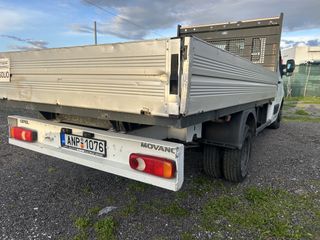 Opel Movano 2013-thumb-8