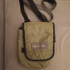 Ανδρικό τσαντάκι Calvin Klein 26x22 εκ