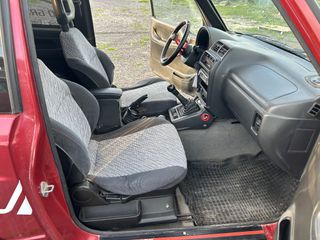 Suzuki Vitara 1996-thumb-12