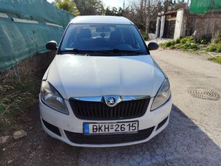 Κλούβα Skoda 2014 Praktik aristo elegmeno MRCHEK