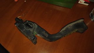 ΠΕΝΤΑΛ ΓΚΑΖΙΟΥ  CITROEN XSARA 2000 - 2004