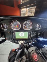 Harley Davidson Touring CVO Street Glide 2017-thumb-12