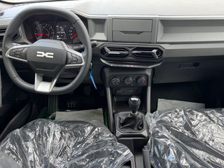 Dacia Duster 2026 ESSENTIAL LPG-thumb-9