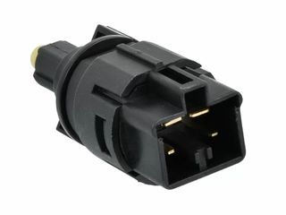 ΒΑΛΒΙΔΑ ΣΤΟΠ ISUZU DMAX '03-'12 4WD/2WD (Στα οχήματα '07-'12 ταιριάζει μόνο για cruise control)