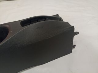Κονσόλα ταχυτήτων - Ποτηροθήκη από Toyota Aygo - 58904-0H010-thumb-7