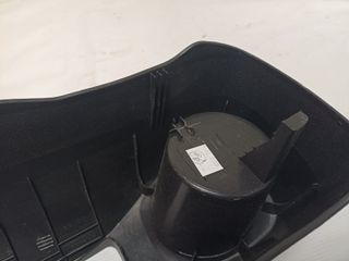 Κονσόλα ταχυτήτων - Ποτηροθήκη από Toyota Aygo - 58904-0H010-thumb-6