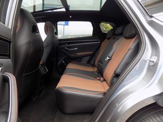BYD Seal U 2026 DM-i DESIGN AWD-thumb-12
