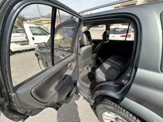 Suzuki Grand Vitara 2005-thumb-11