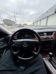 Mercedes-Benz CLS 350 2005-thumb-13