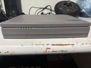 LUPTOP TOSHIBA SATELLITE-thumb-1