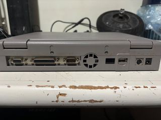 LUPTOP TOSHIBA SATELLITE-thumb-3