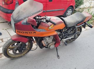 HONDA CB900 BOLDOR ΓΙΑ ΑΝΤΑΛΛΑΚΤΙΚΑ