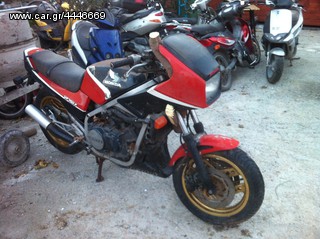 HONDA VF750F 1983-thumb-2