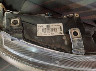 ΦΑΝΑΡΙ ΔΕΞΙ SEAT LEON 00-05-thumb-2