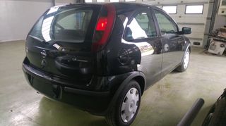 Opel Corsa 2005 1.4 TWINPORT EDITION