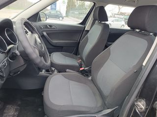 Skoda Yeti 2010-thumb-10