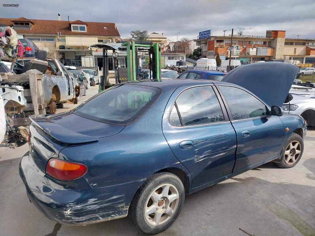 Αυτοκίνητο για ανταλλακτικα Hyundai Landra  G4GRV285741