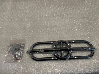 Triumph oil tank embellisher ROCKE III& TOURING διακοσμητικό δοχείου λαδιού A9738001
