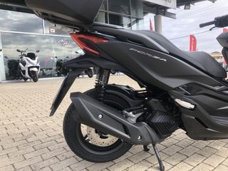 Honda Forza 125 2026 Smart Top Box-thumb-2