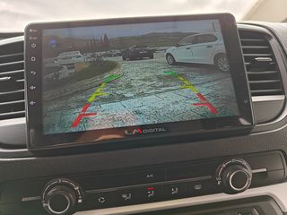 Peugeot Traveller 2019-thumb-18