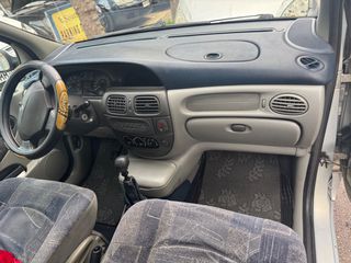 Renault Scenic 2001 1.6 16V 115PS-thumb-9