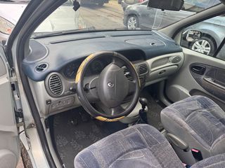 Renault Scenic 2001 1.6 16V 115PS-thumb-19