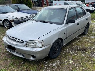 Hyundai Accent 2001-thumb-1