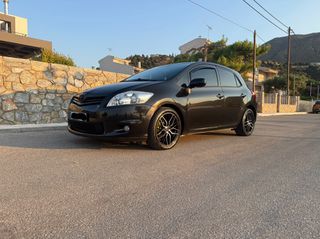 Toyota Auris 2010
