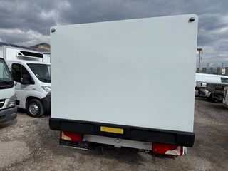Παγωτατζίδικο Mercedes-Benz 2011 310-thumb-9
