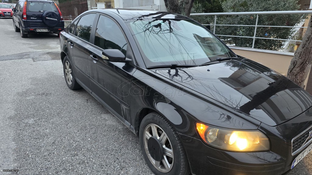 Volvo S40 '06 summe