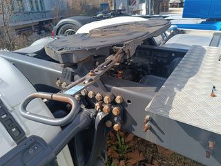 Scania 2017 R580 ΜΕ ADR-thumb-17