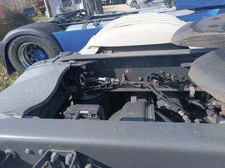 Scania 2017 R580 ΜΕ ADR-thumb-19