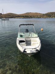 Boston-Whaler 2000 Dauntless 17