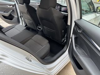 Skoda Octavia 2021-thumb-19